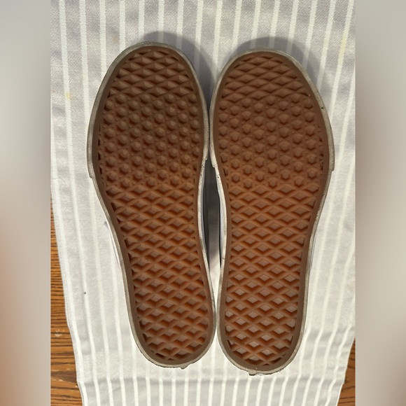 Vans High-Top Sneakers - Picture 7 of 10